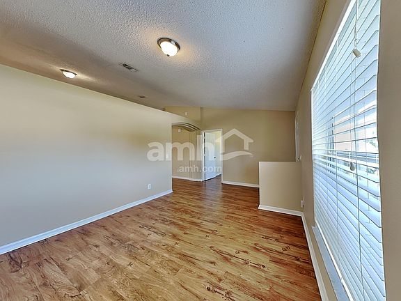 5th image of 2326 SE Shelter Dr