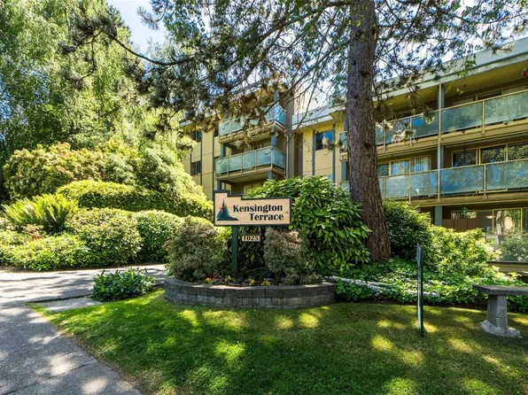 1025 Inverness Rd #221, Saanich, BC V8X 2S2