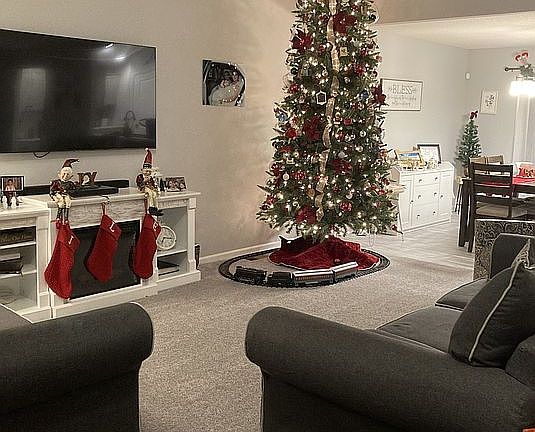4th image of 609 Freds Ct