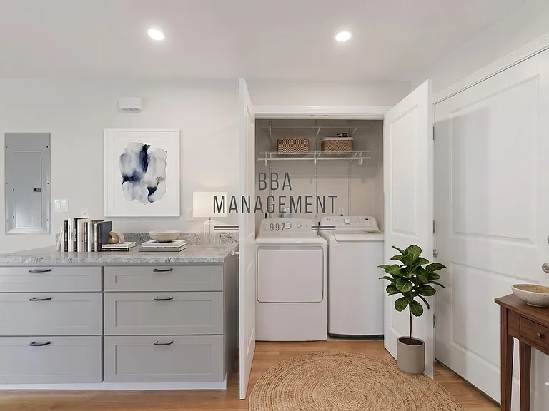 4 Benson St — Photo 6