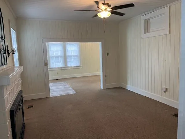 705 Lovell Ave — Photo 6