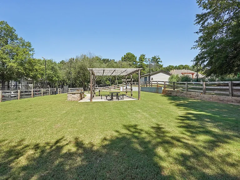 Briggs at Powers Park — Photo 25