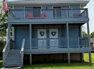 1605 Depriest Dr, Shady Side, MD 20764