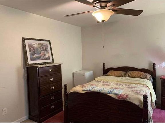 2nd image of 3557 Robinhill Dr
