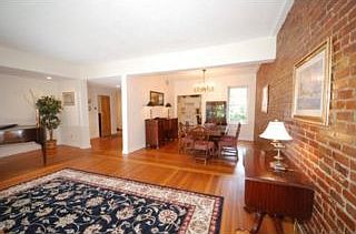 Lvg Rm into Din Rm to Kitchen