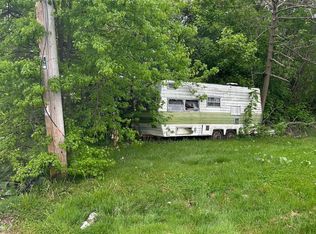 4R & 6 Old Ashton Rd, Philadelphia, PA 19152