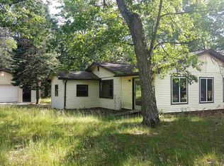 6221 Churchill Rd, Hale, MI 48739