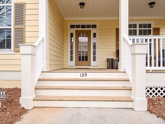 4th image of 120 Linton Hall Holw