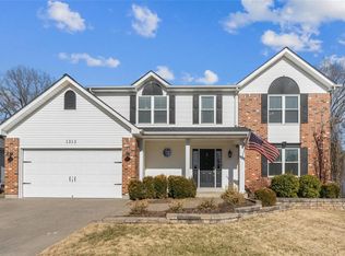 1212 Montevale Ct, Fenton, MO 63026