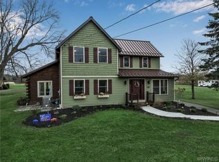 427 Schwartz Rd, Lancaster, NY 14086