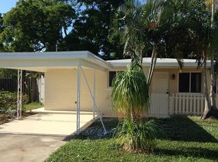 13206 4th St E, Madeira Beach, FL 33708