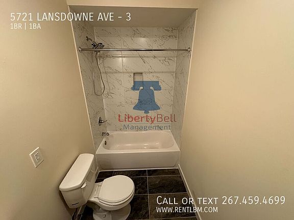 3rd image of 5721 Lansdowne Ave Unit 3