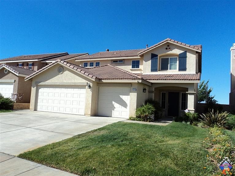 1st image of 4313 Bethpage Dr