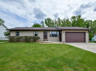 105 Dougherty Ct, Ridgeway, WI 53582