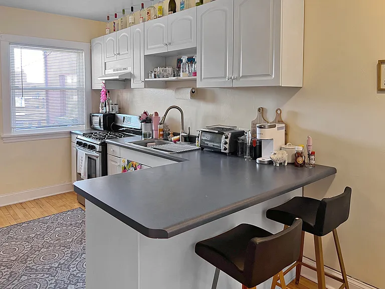125 N Addison Ave #3 — Photo 8
