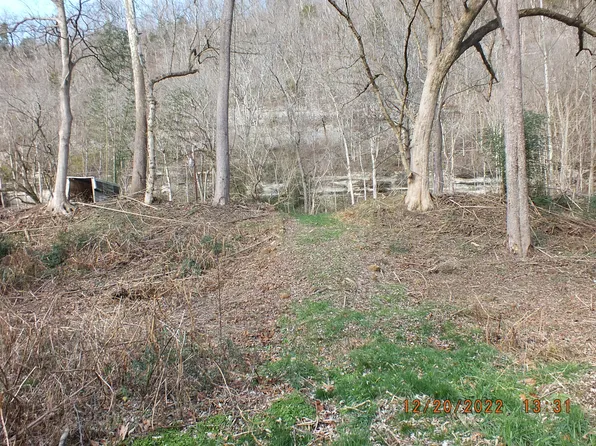 48 Dix Dr, Wilmore, KY 40390