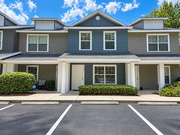 2348 SW 42nd Dr Unit 148, Gainesville, FL 32607