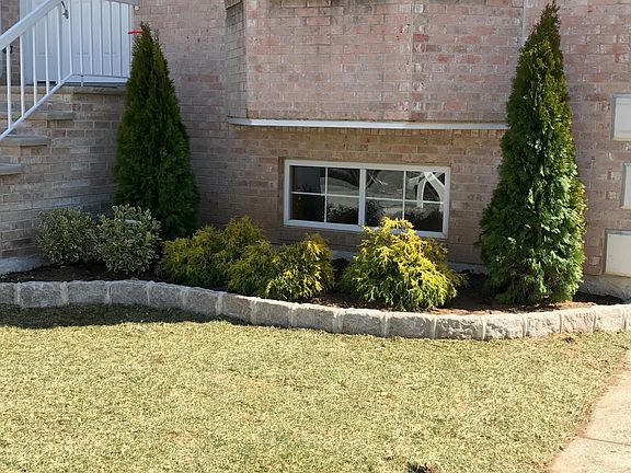 4th image of 18 Lenhart St