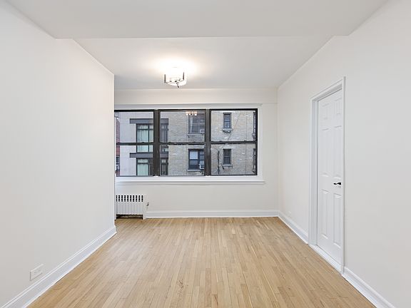 3rd image of 251 W 74th St APT 5A