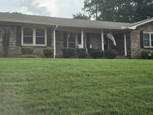 209 E Hickory Bend Rd, Enterprise, AL 36330