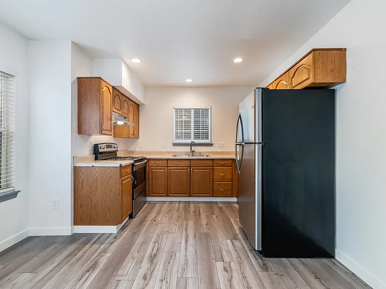1003 SW 150th St #2 — Photo 8