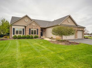 1128 Beachwood Ct, Antioch, IL 60002