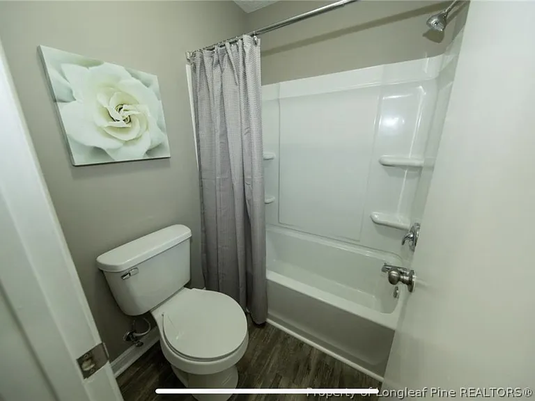 6801 Kingsgate Dr — Photo 11