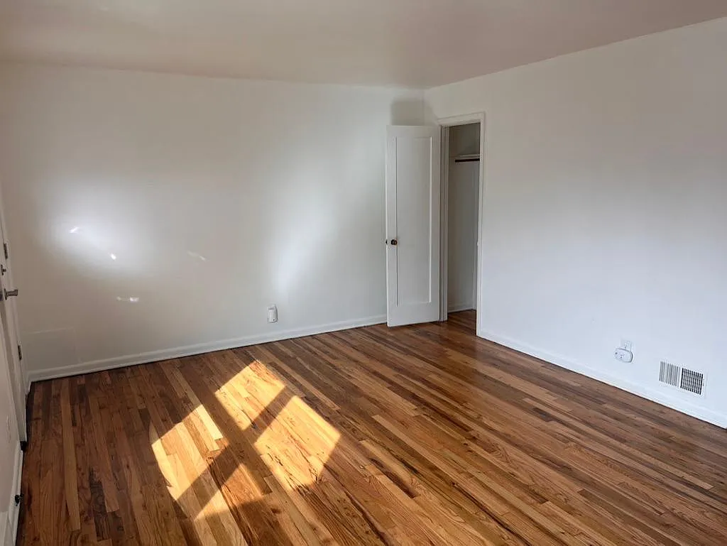 Building Photo - 1501 E Caramillo St #1503