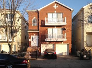 229 N 12th St, Newark, NJ 07107