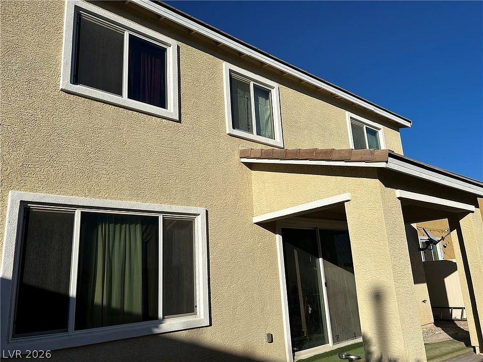 2nd image of 341 Largo Vista Ct