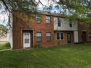 277 Cross Country Dr S, Westerville, OH 43081