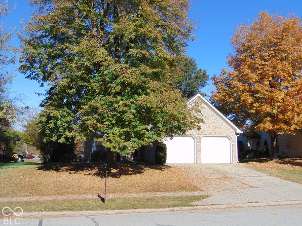 6796 Wild Cherry Dr, Fishers, IN 46038