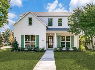 1201 Virginia Pl, Fort Worth, TX 76107