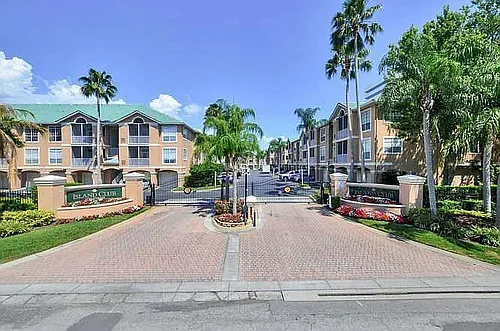 4205 Bay Club Cir Photo 1