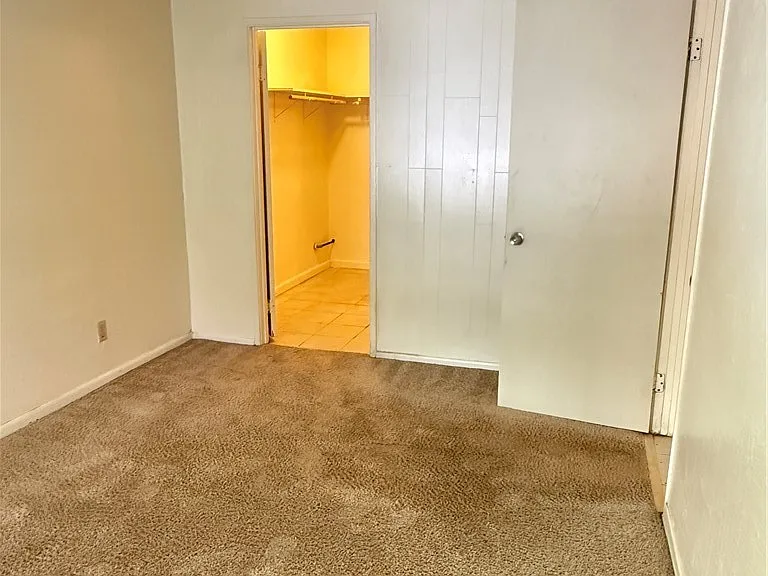 3968 Voxna St — Photo 13