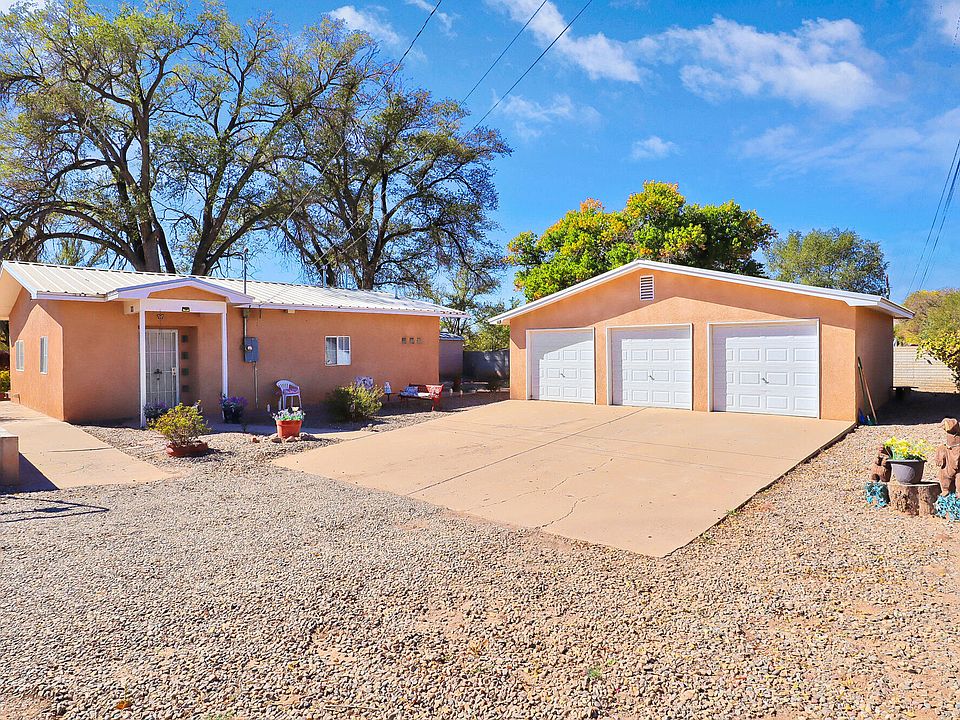 1st image of 363 Gallegos Ln SE