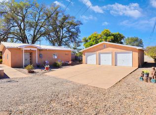 363 Gallegos Ln SE, Los Lunas, NM 87031