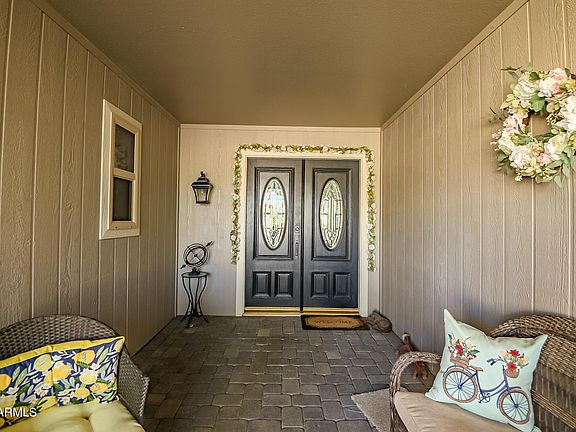 4th image of 18414 N 104TH Avenue