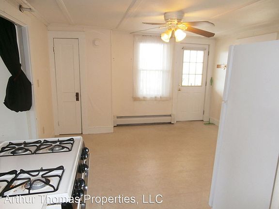 3rd image of 99 Green St APT 5