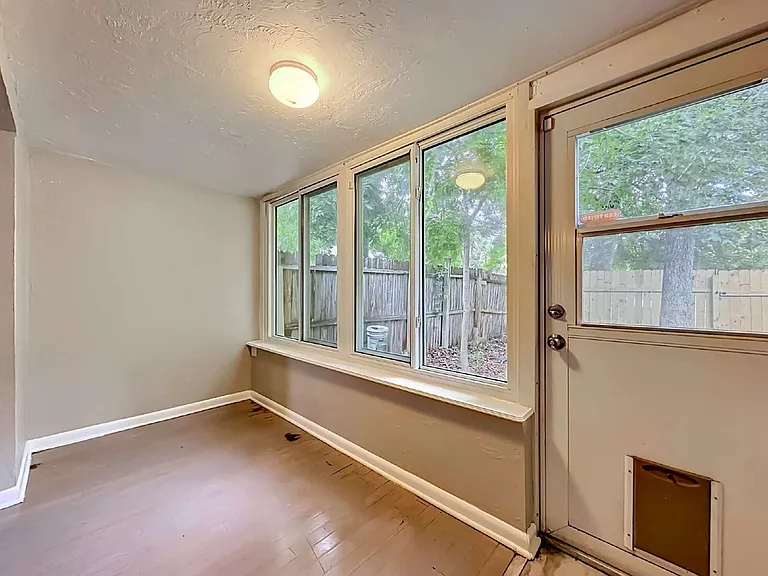 2857 Wonderwood Ln — Photo 27