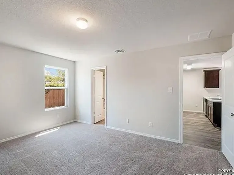 9206 Griffith Run — Photo 22