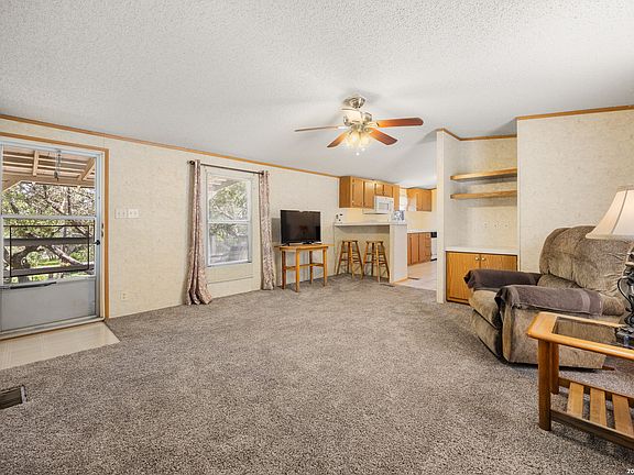 3rd image of 180 CENISO CIR