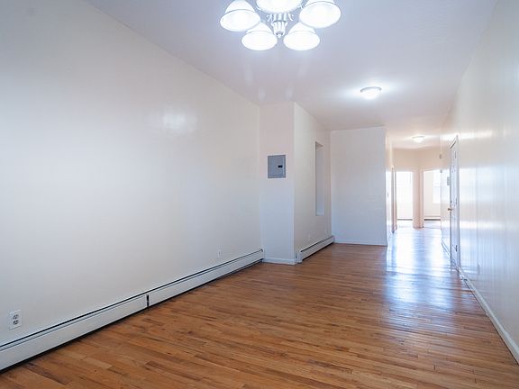 4th image of 145 Rockaway Ave Unit Penthouse