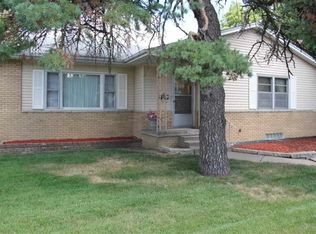 612 E Locust St, Davenport, IA