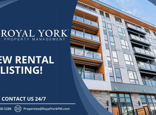 312 Erb St W #202, Waterloo, ON N2L1W3