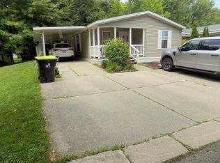 26973 Barra, Novi, MI 48377