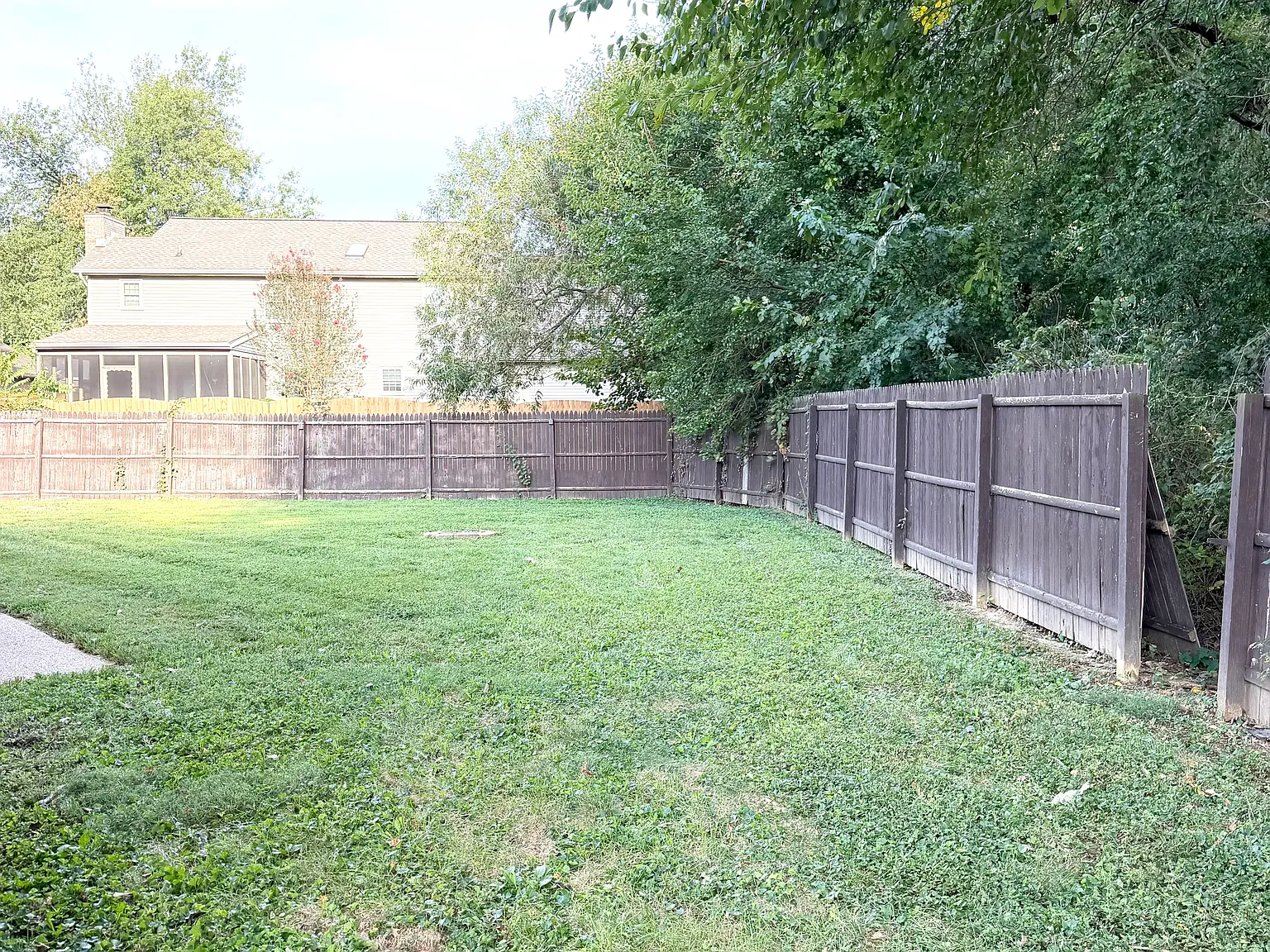 3 bed, 1500 sqft, $2,200 — Photo 4