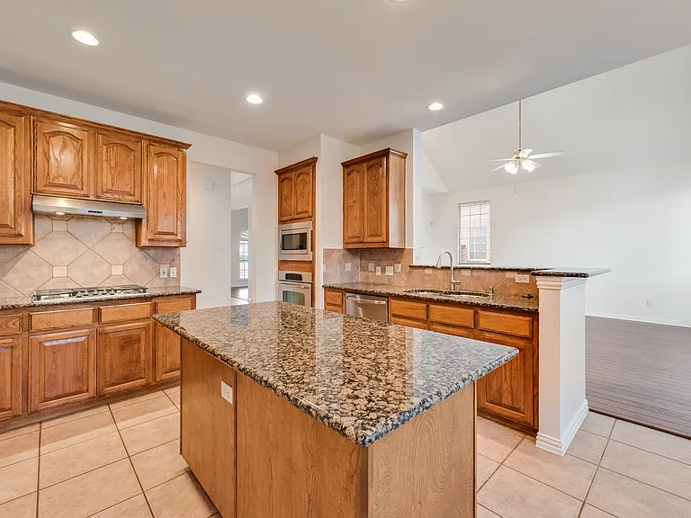 3104 Angus Dr — Photo 17