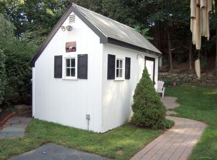 132 Bolton St, Manchester, CT 06042