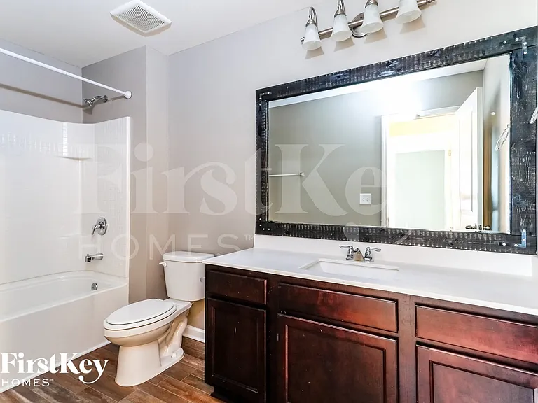 336 Alexander Ln — Photo 14